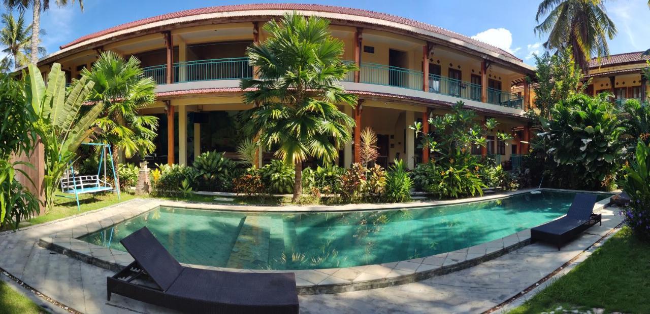 Botchan Hostel Kuta  Bagian luar foto