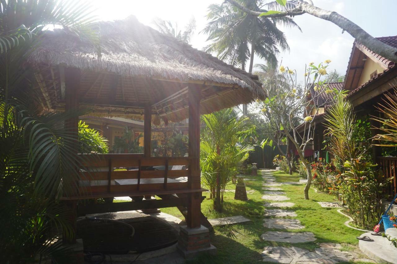 Botchan Hostel Kuta  Bagian luar foto